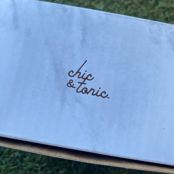 Chic and Tonic set of 4 round coasters 4in/10cm Moroccan/floral print - Picture 6 of 6